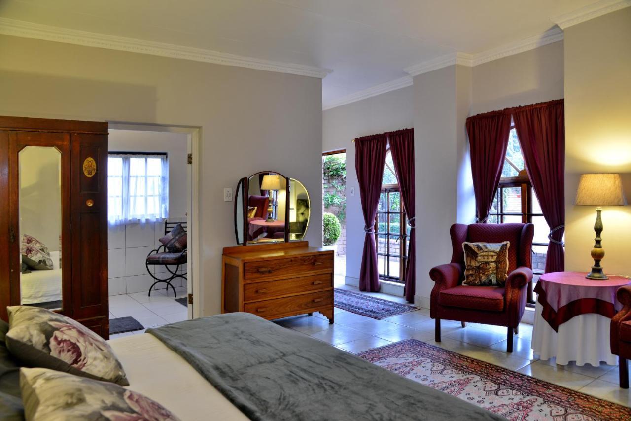 Owls Loft Guest House Midrand Esterno foto