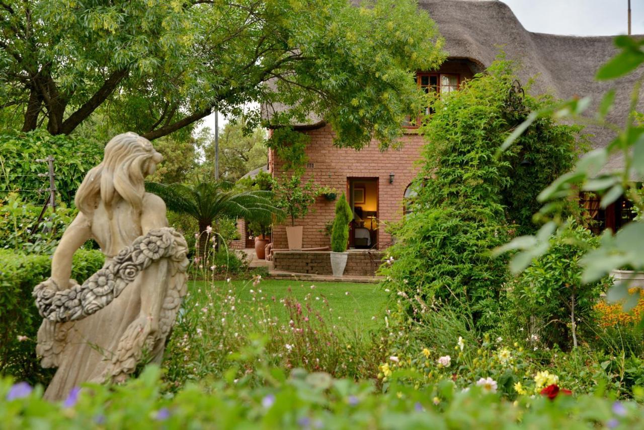 Owls Loft Guest House Midrand Esterno foto