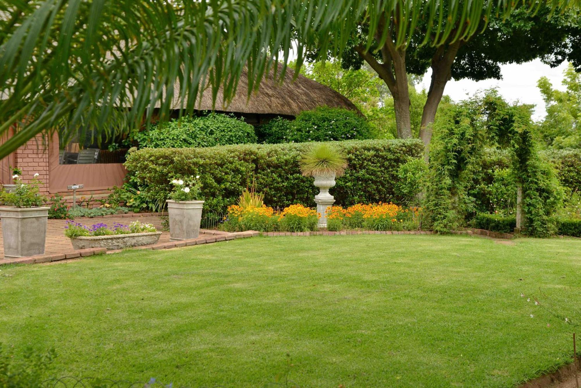 Owls Loft Guest House Midrand Esterno foto
